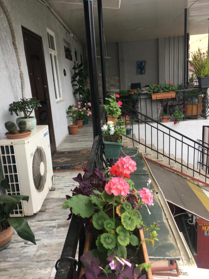 Eka Guest House Batoumi Extérieur photo